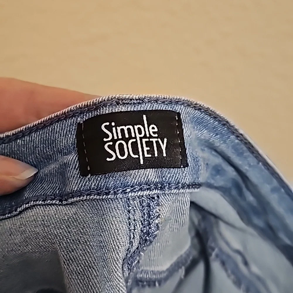 NWT Waist: 26"-28" - Picture 6 of 8